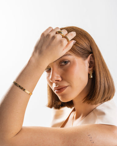 Bracelete Liso Dourado Bracelete Liso Dourado